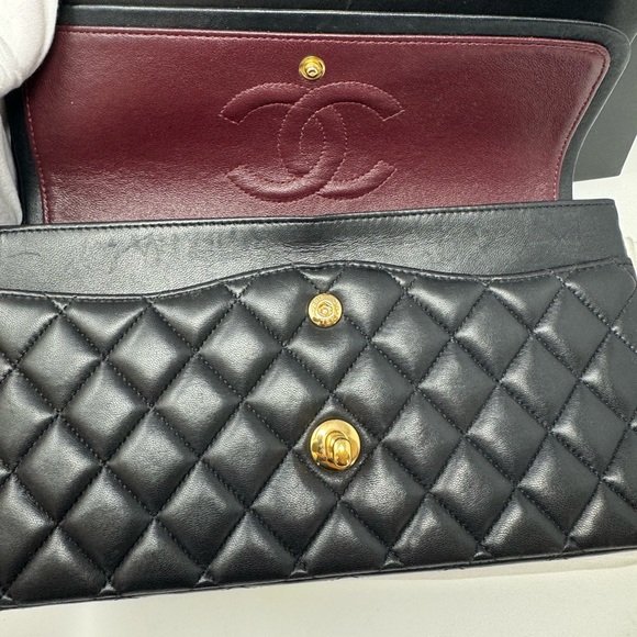 💯💎Authentic💎Chanel Classic Medium Double Flap Lambskin Bag GHW - Picture 4 of 9